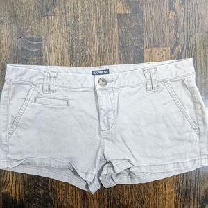 Express Tan Low Rise Chino Shorts SIze 6